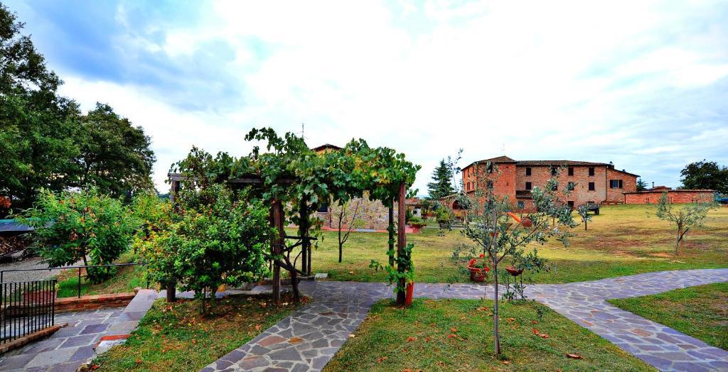 Albergo La Foresteria Bettolle Extérieur photo
