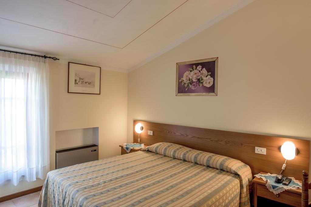 Albergo La Foresteria Bettolle Extérieur photo